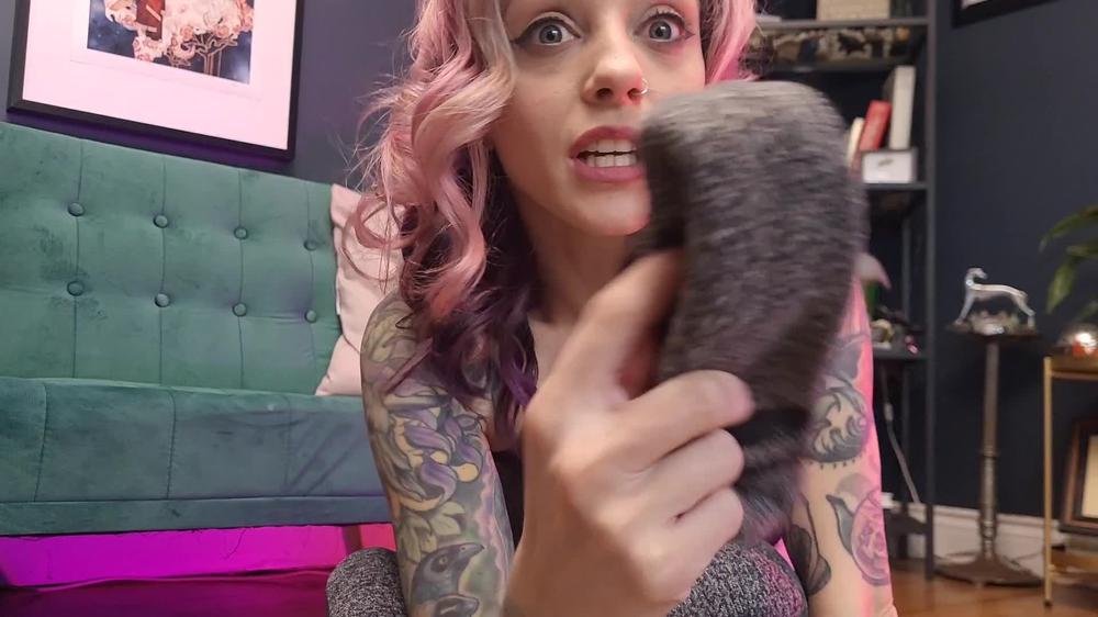 Astrid Luxe - Stinky Feet Comparison - Foot Sock Cum Countdown