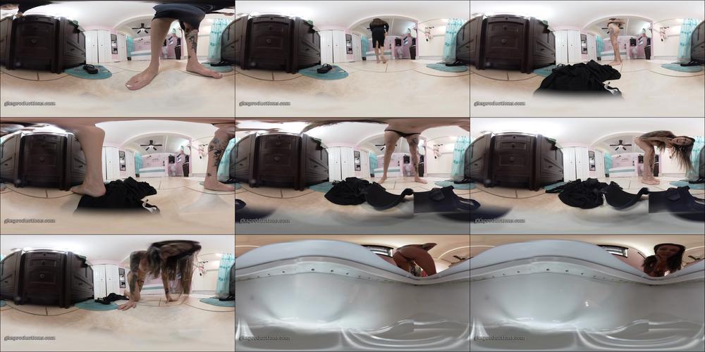 VR360* Giantess Morgana Finds You & Puts You In Toilet