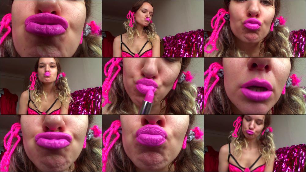 Smelling PINK Creamy LIPS
