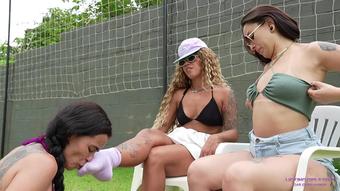 LICKING LATINAS FEET - Lolah Vibe And Nika - We Were Sweating After Playing Volleyball! (Licking Latinas Feet)