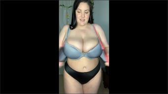 Justhavingfunwithlif Bra Try On Progressively Getting Smaller (MIX)