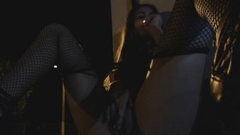 Sweet Teen Smoking And Masturbation In The Street (Sweet teen)
