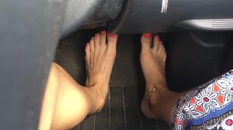 Barefoot pedal pumping (Goddess Vanessa)