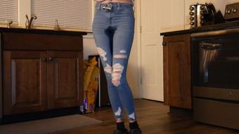 Locked Jeans Wetting - Mar 28, 2022 (Liz Raw)