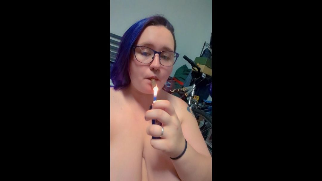 Topless Candid Smoke Sesh