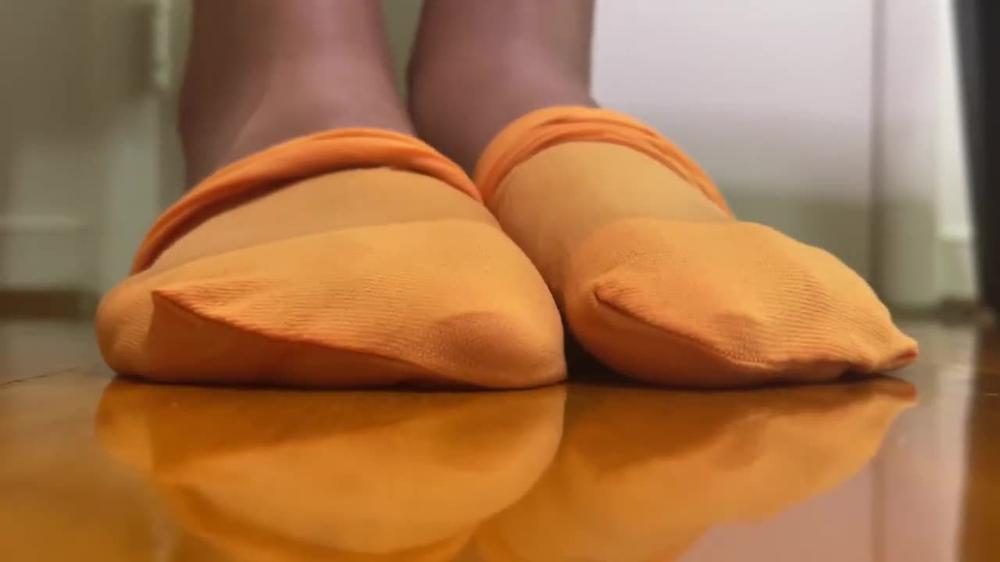 Nylon Socks Play Removal
