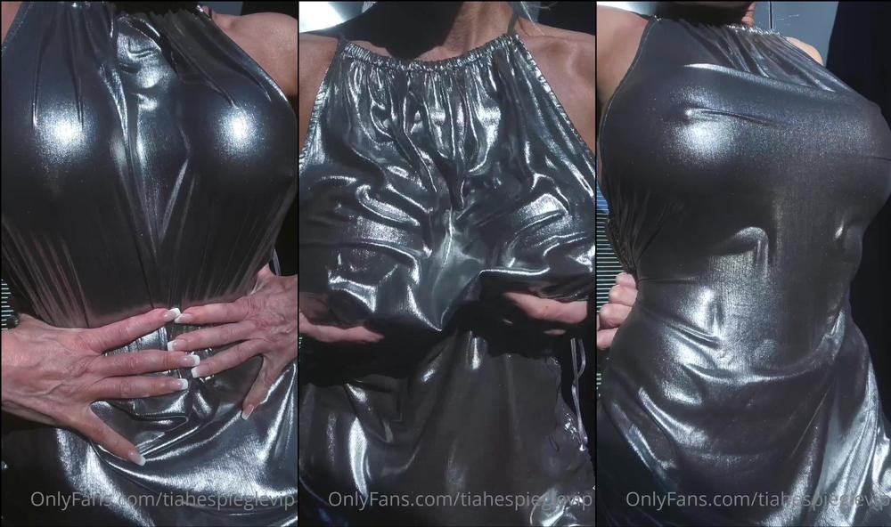 tiahespieglevip 28 06 2022 2501905171 Heyyy It's Titty Tuesday What would you do with these