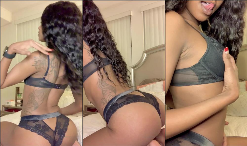 muse_naadia 30 01 2020 20169826 Ass Worship