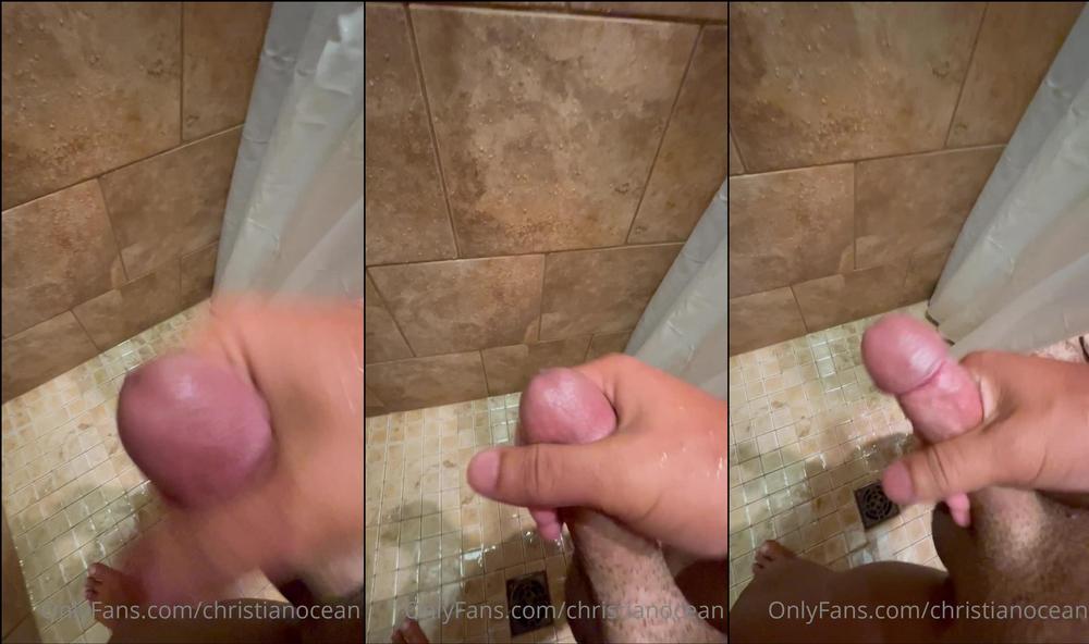 christianocean 06 09 2022 2589925214 Unloading in the shower.