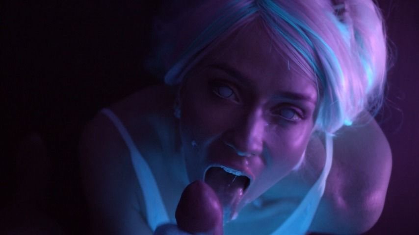 Scarlet Chase Black Light Close Up Blowjob