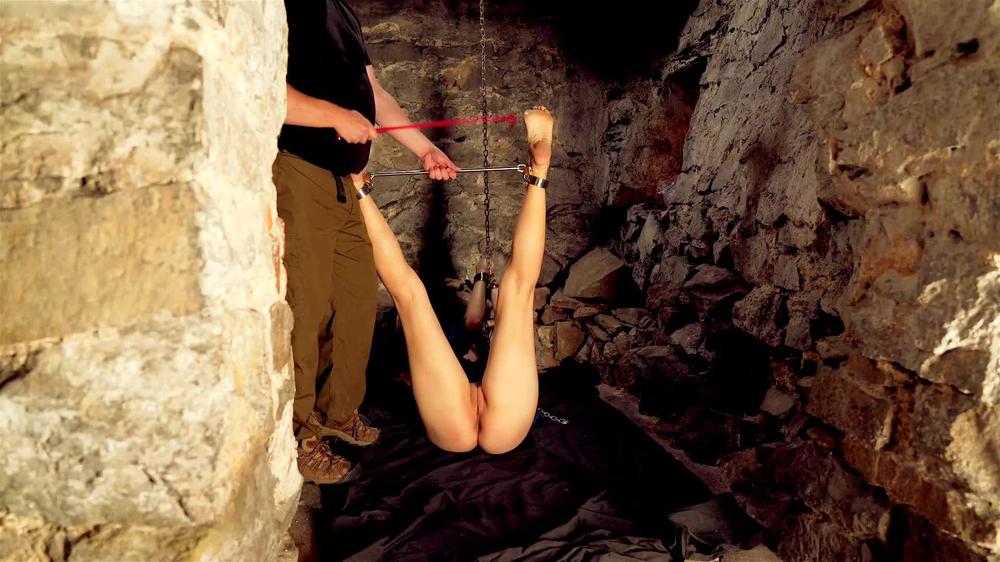 Ariel Anderssen Studio - Bastinado For Princess Ariel
