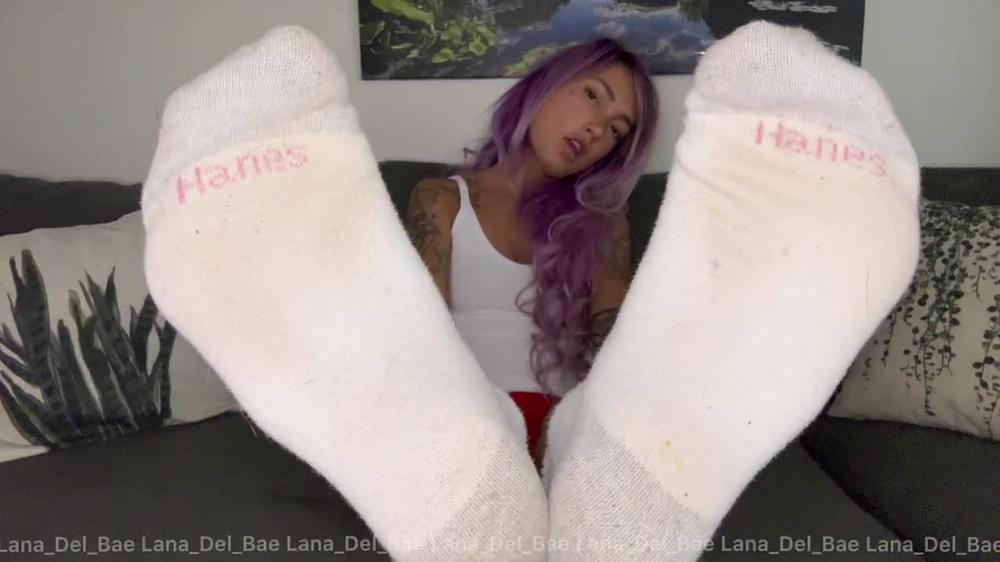 Lana_Del_Bae - Your Crush Wants You to Smell Her Socks