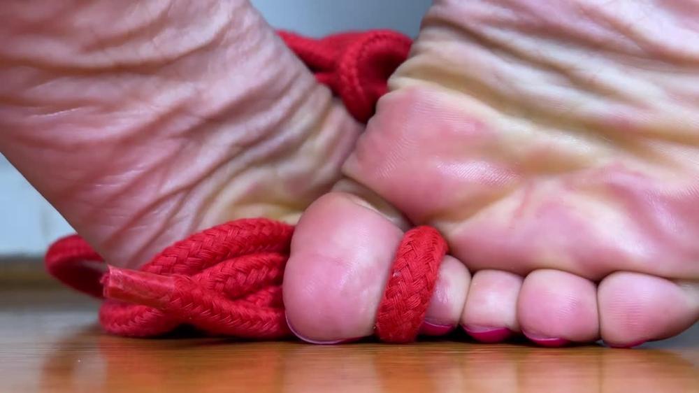 Bondage Feet