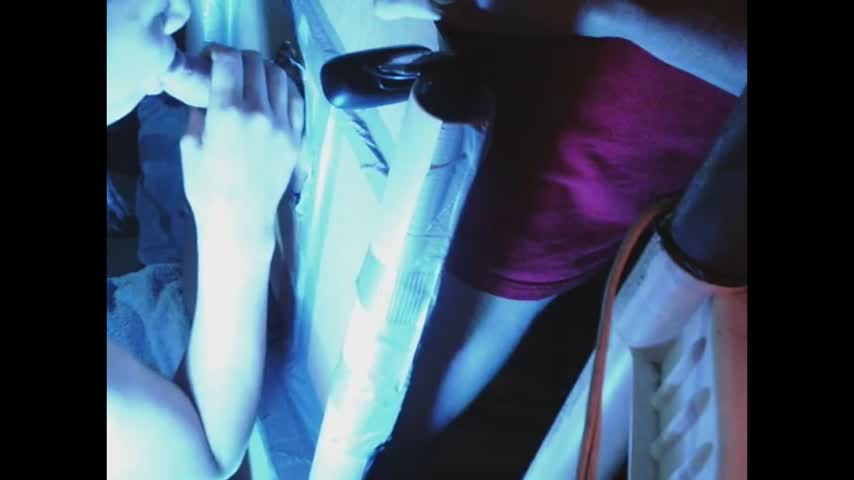 Latina teen gives great head before sex