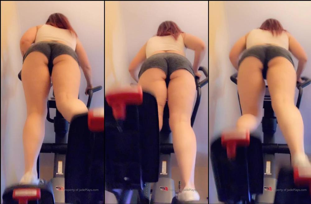 jadenicole 9146768 happy humpday could you keep your eyes off of me if i were in front of you at the gym dressed in these booty shorts i know you love