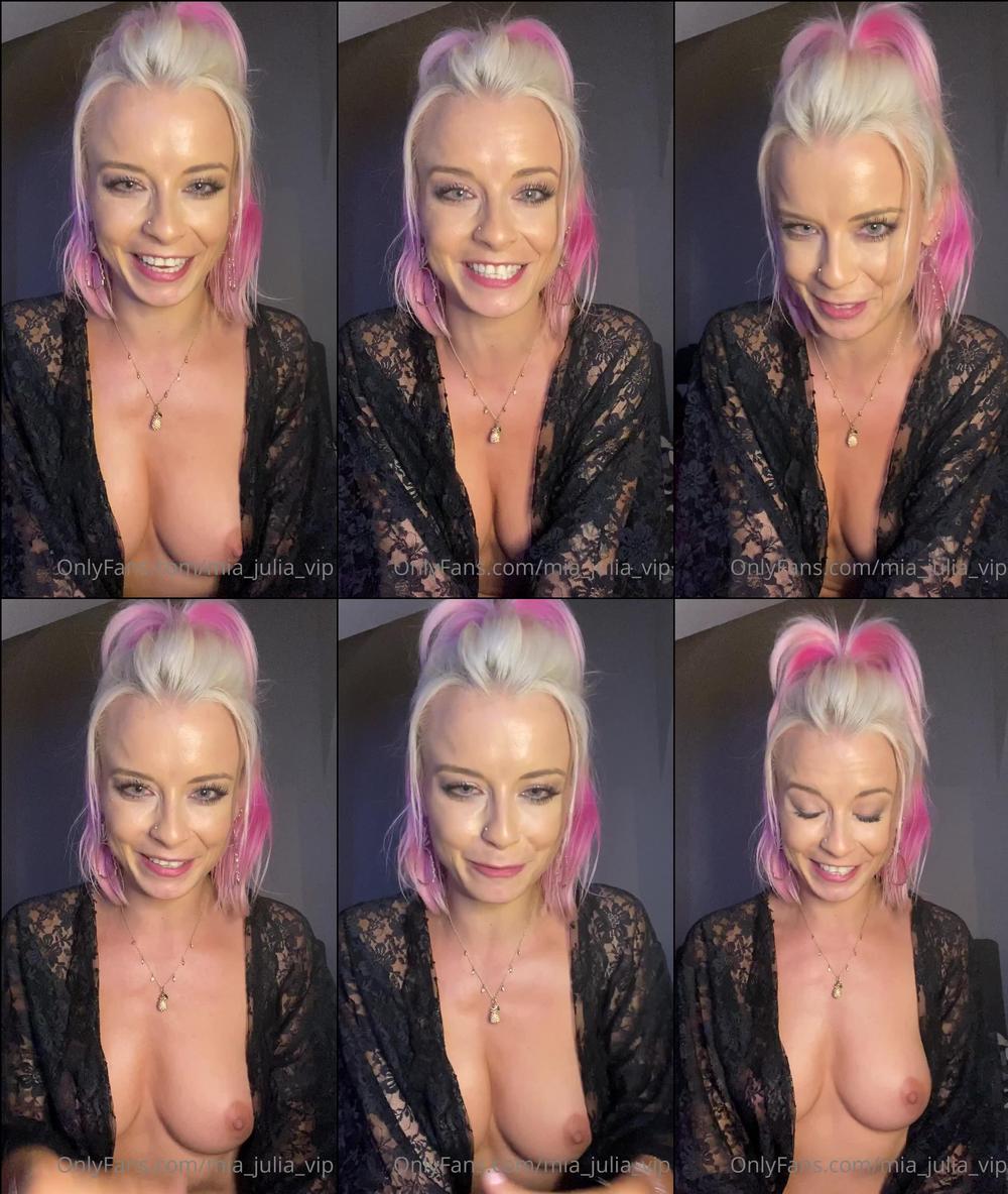 mia_julia_vip 23 08 2020 757842492 Kleine verschnaufs  Pause nach 2, 5 Stunden SEXTING mit einem FREMDEN .... AUFREGEND    (W