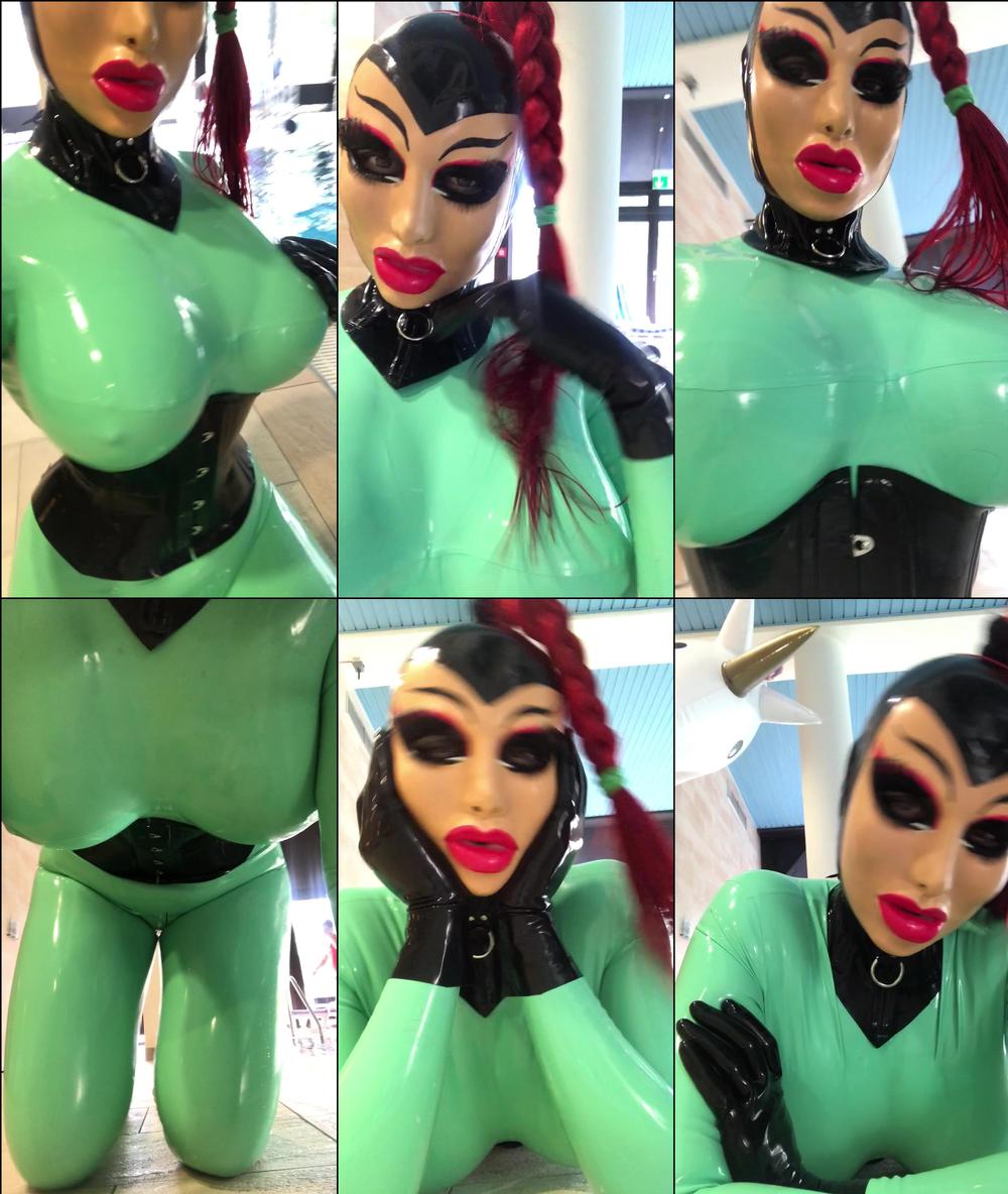 mfetilicious 02 04 2018 8355479 Pool fun  
