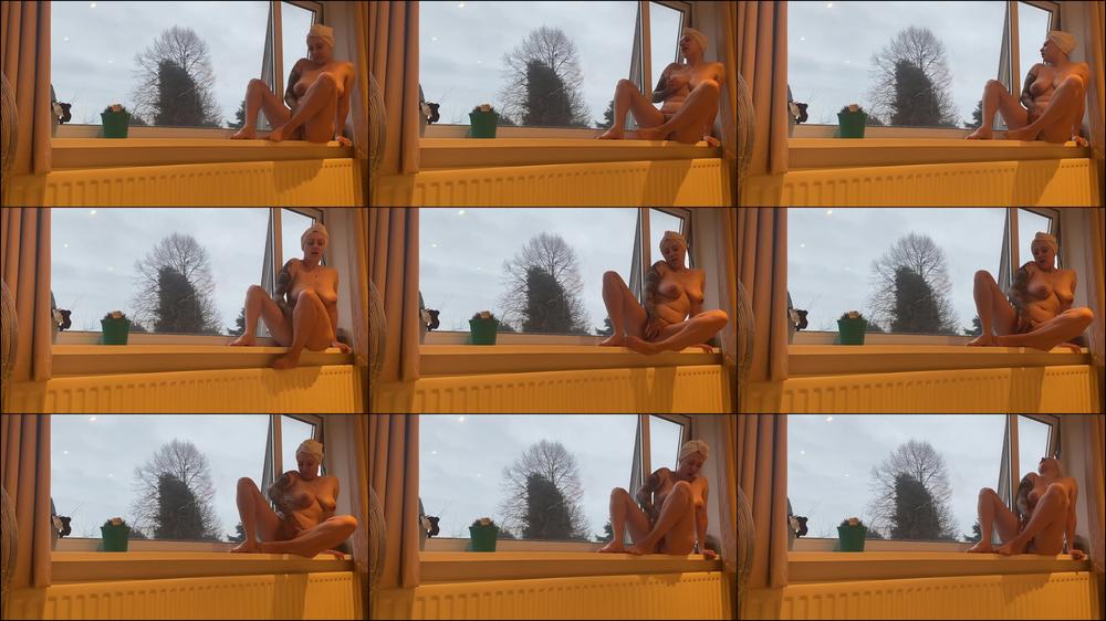 Open Window Wank Cam Session
