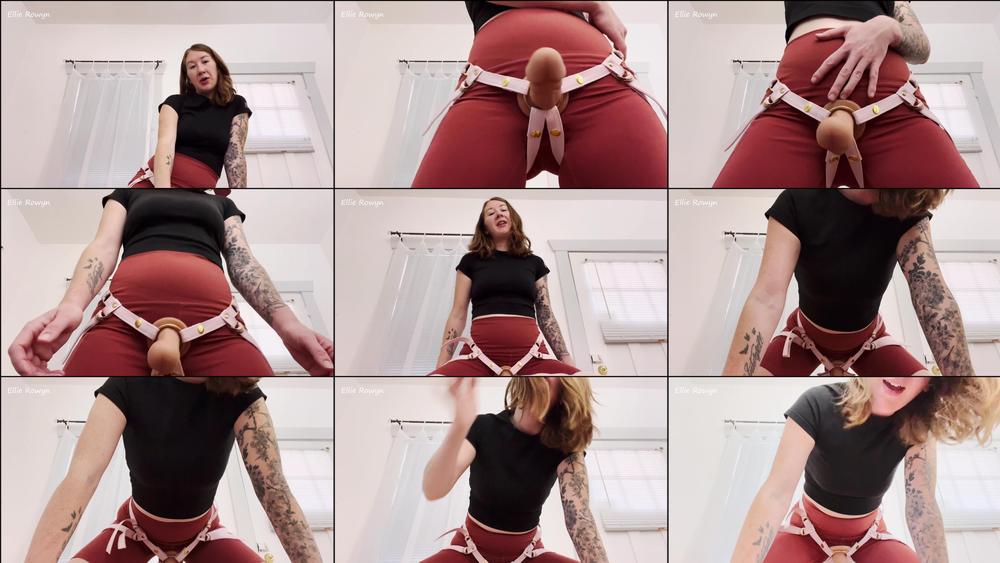 Pretty Girl Pegging - May 09, 2023