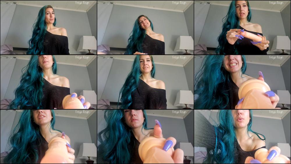 Girlfriend Convinces YouTo Give Dildo BJ