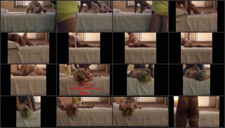 Azgigolo Cuckold Couple Quickie Cuck Cleans Up