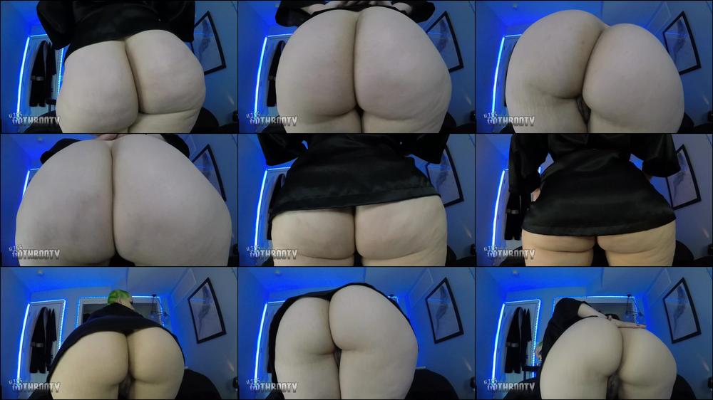 Clenching and Clapping my Goth Booty