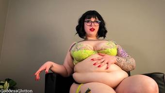 Surprise! T!nder Date Turns Out Fat, Slutty, and Bossy (GoddessGlutton)