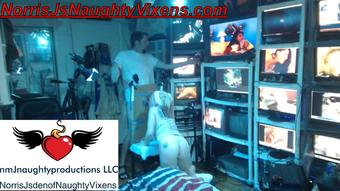 Adult theater BJ from dumb blond bitch (nmjnaughtyvixens)