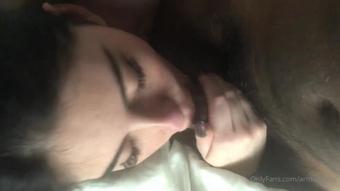 ariithefairy 07 04 2020 218938651 1 minutes long video of licking a yummy bbc (ariithefairy)