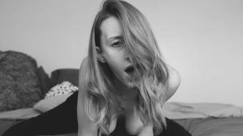 melissamae 04 12 2019 15474720 intimate and intense... (melissamae)