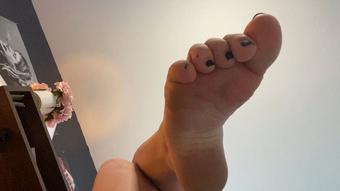 Nurse Tatiana's Foot Bitch (LauranVickers)