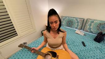 Mia Secrets Guitar strip solo (Mia Secrets)