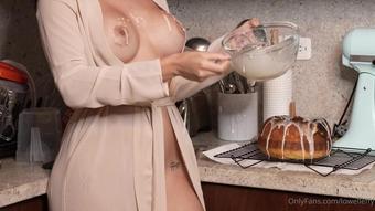 lowelleffy 10 02 2022 2358476324 It's been a long time since I made a cake, I felt that I already needed it and here I am s (lowelleffy)