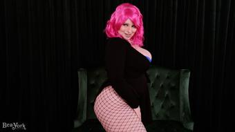 Thick Pink Haired Cutie Comes Home for a Threesome - September 18, 2023 (Bea York)