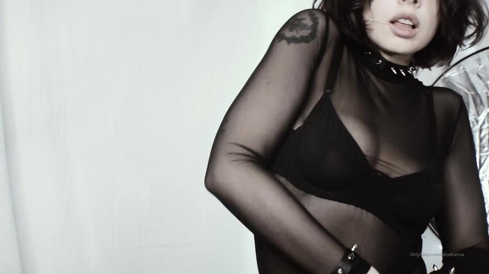 alicekarina 02 02 2020 136704121 another full length oldie for you...