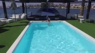 krisztinaserenyvip 22 04 2020 252714548 FREE VIDEO Waiting my fav place to reopen after this shitstorm ) follow me in my YouTube.mp4