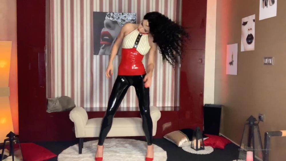 adysweetmfc 06 02 2020 143370103 Would you be interested in purchasing a hitachi cum video with these latex pants
