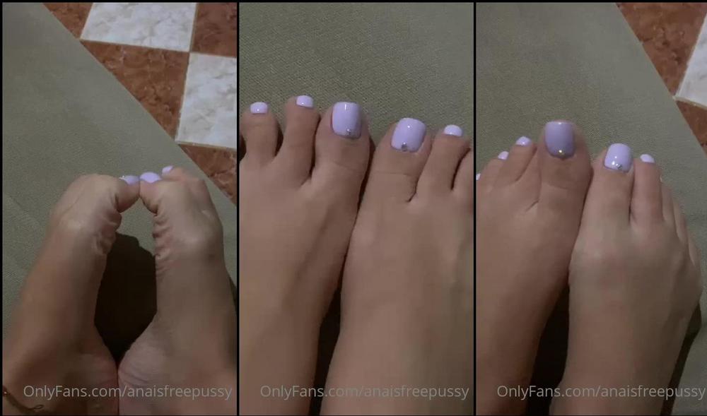 anaisfreepussy 21 11 2021 2280868150 Who is fan of feets  