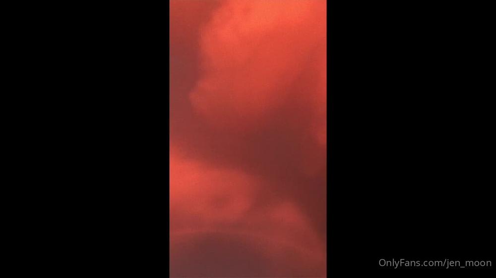 jen_moon 03 05 2021 2098684726 I made a cheesy video. But truly, this rainy rainbow sunset while soaking in the jacuzzi w