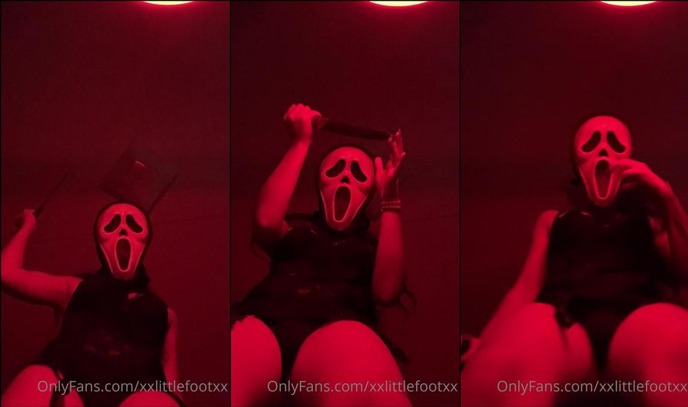 xxlittlefootxx 06 10 2021 2240193250 Playing around in my new mask happy spooktober Getting content coming Iâm finally