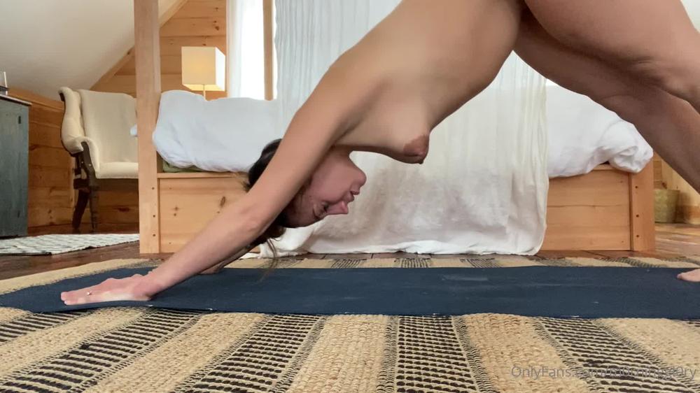 m0rninggl0ry 113101813 good morning enjoy my big belly yoga work out flow