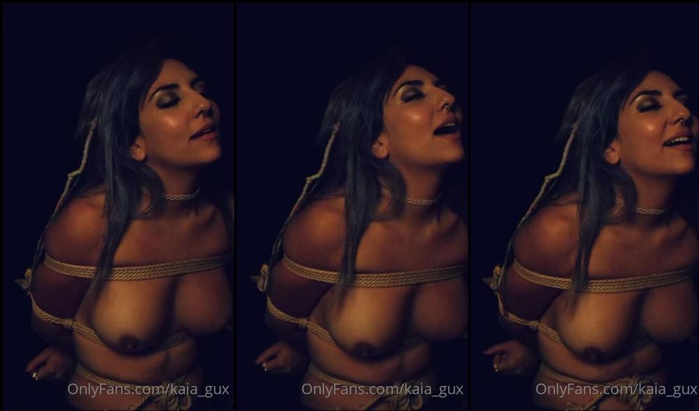 kaia_gux 23 07 2021 2171398533 Hi babes this is a rope session I made with an amazing photographer he tied me up, I had a