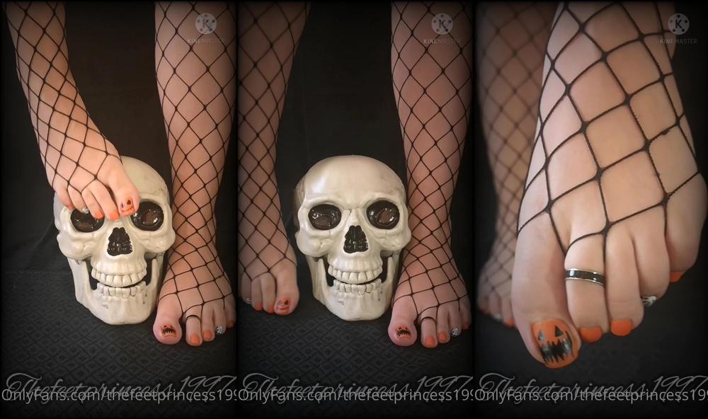 thefeetprincess1997 31 10 2021 2256198905 No skull was harmed during the filming of this video  Happy Halloween guys 