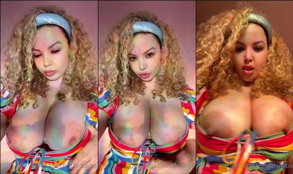 aruwba 07 10 2020 1033527631 A sunny soft boob reveal âï¸ Tip for some treats in your DM  donât forget to 