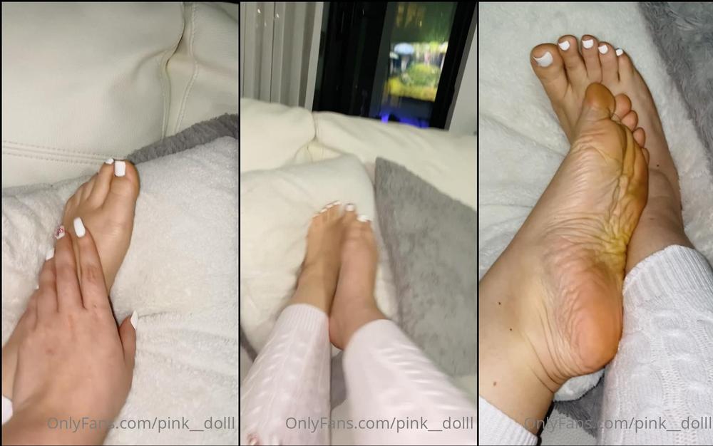pink dolll 143691131 suckable fresh nails