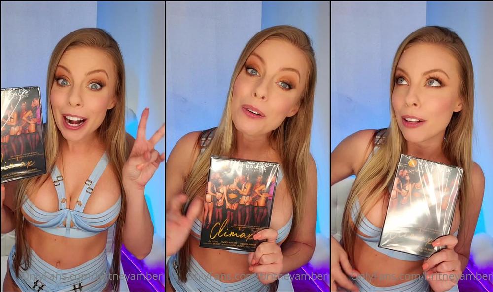 britneyamber 04 10 2021 2238271825 ENTER THIS MONTHS GIVEAWAY NOWWW For AUTO RENEW FANS ONLY I'm giving away a signed co