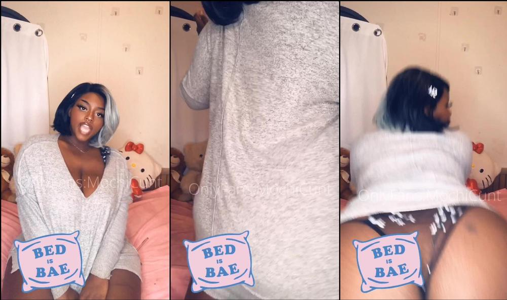 mochicunt 05 01 2020 118768663 Shy baby 