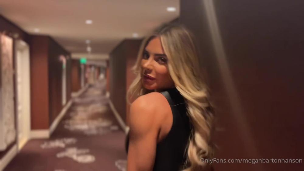 meganbartonhanson 26 03 2022 2405095000 it s here vegas baby my 48 hours in vegas vlog part one part 2 is extr