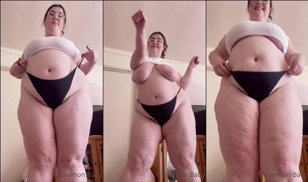 cinnamonnbaby 20 01 2022 2336639220 im about to film another vid but think i look so cute in this little outfit..what do u thi