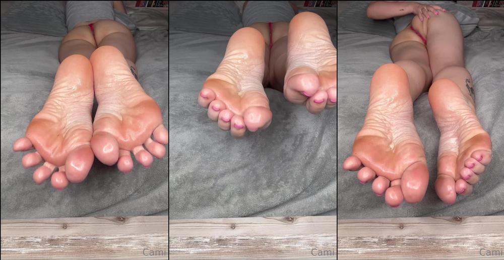 cocolove1248 28 04 2023 2853410061 Relaxing and massaging my oily soles â¡